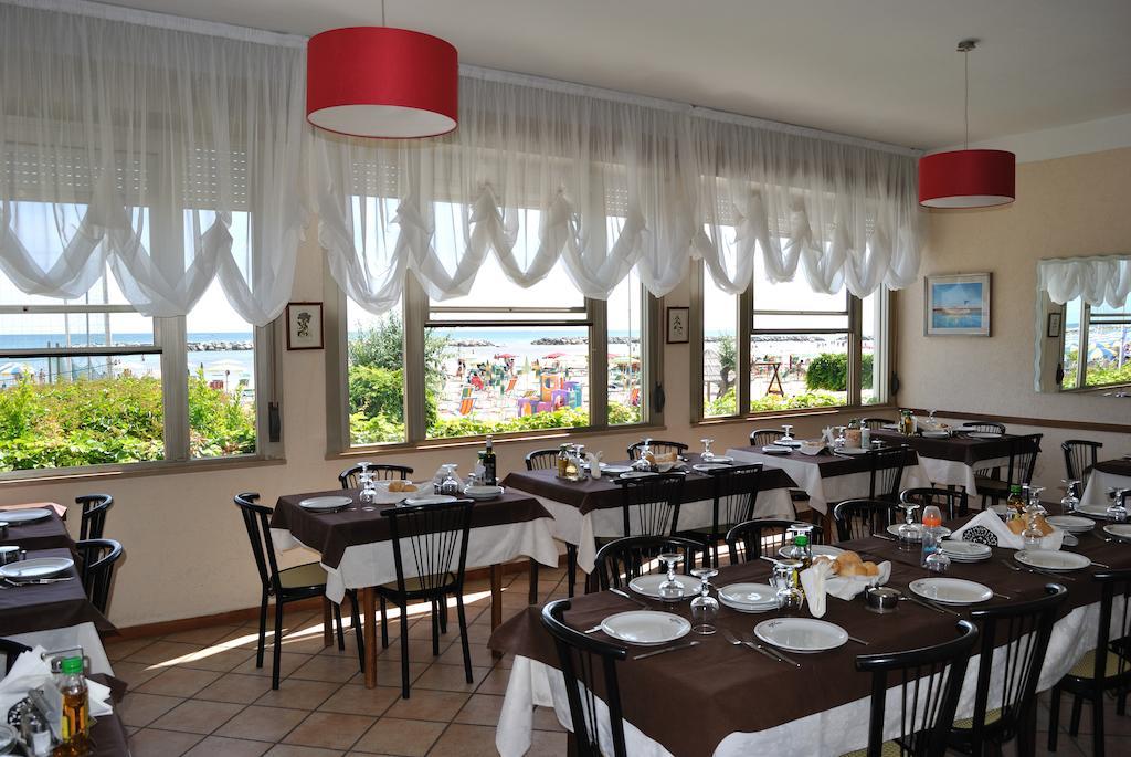 Hotel Vistamare Viserba Rimini Exterior foto